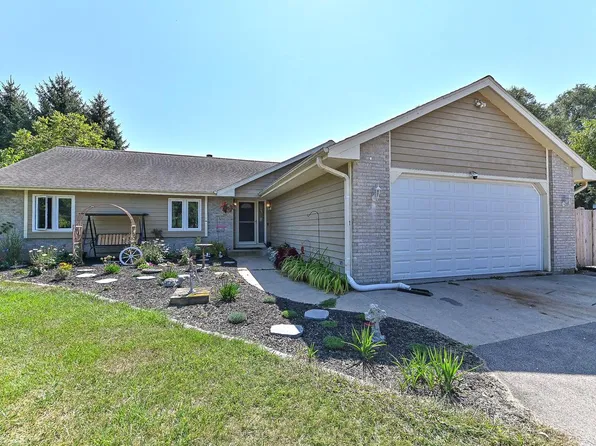 W4023 Sunset DRIVE, East Troy, WI 53120