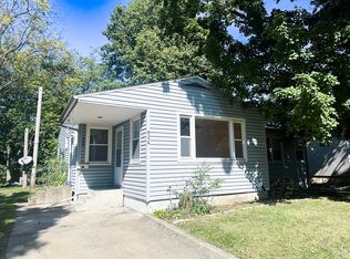 826 W Harvard St, Champaign, IL 61820