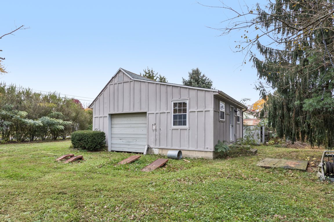 next background image