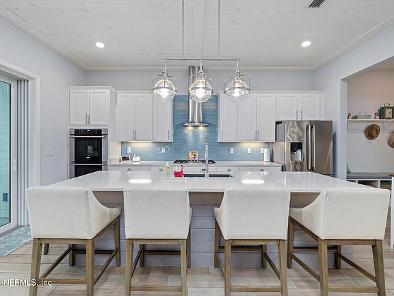 3rd image of 351 CARIBBEAN Place