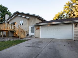 1605 3rd St S, Moorhead, MN 56560