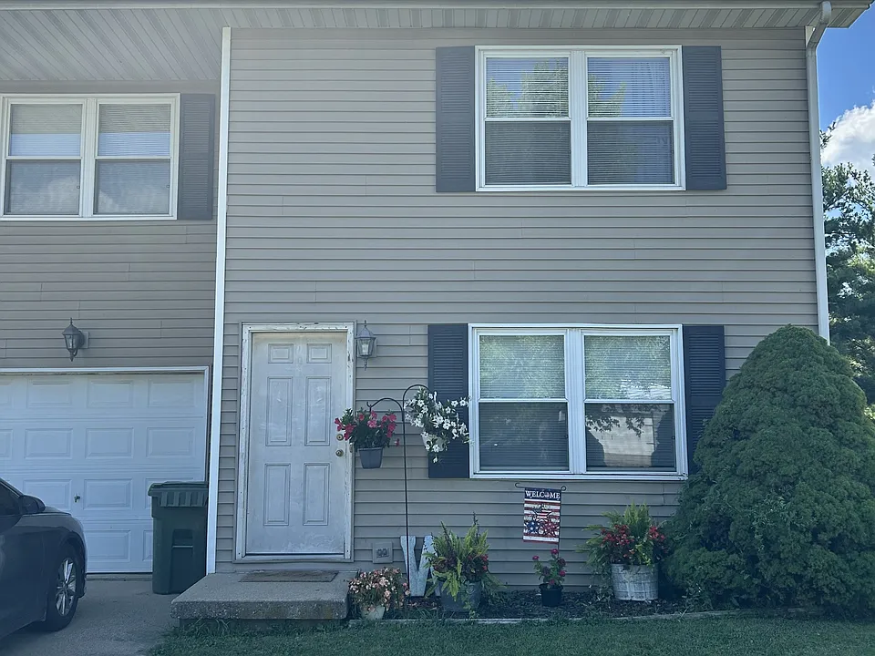 603 Dianne Ct