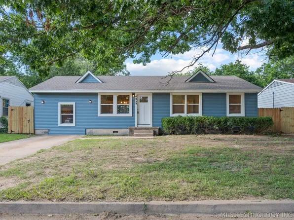 4237 E Young Pl, Tulsa, OK 74115