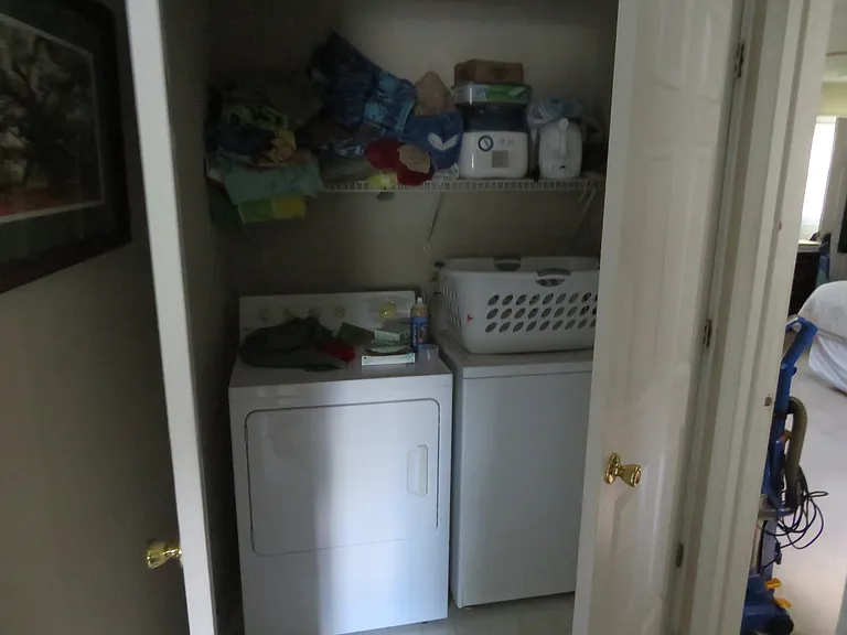 2232 Sherwood Dr — Photo 9