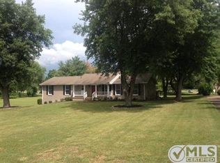 279 Lake Terrace Dr, Hendersonville, TN 37075