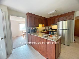 1256 Beacon St #2, Waban, MA 02468