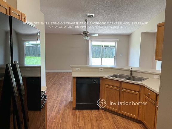 4th image of 3556 Long Leaf Dr