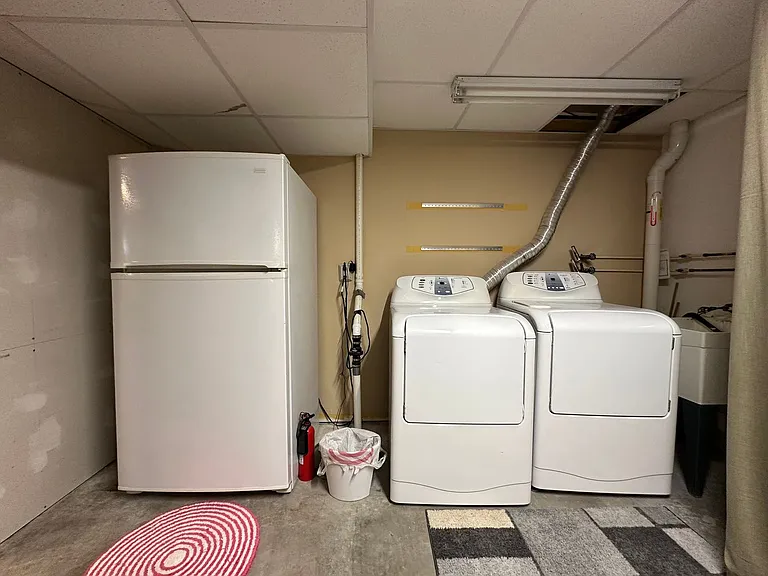 868 N Edge Trl — Photo 24