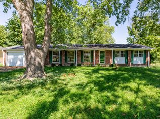 12777 Mason Manor Rd, Saint Louis, MO 63141