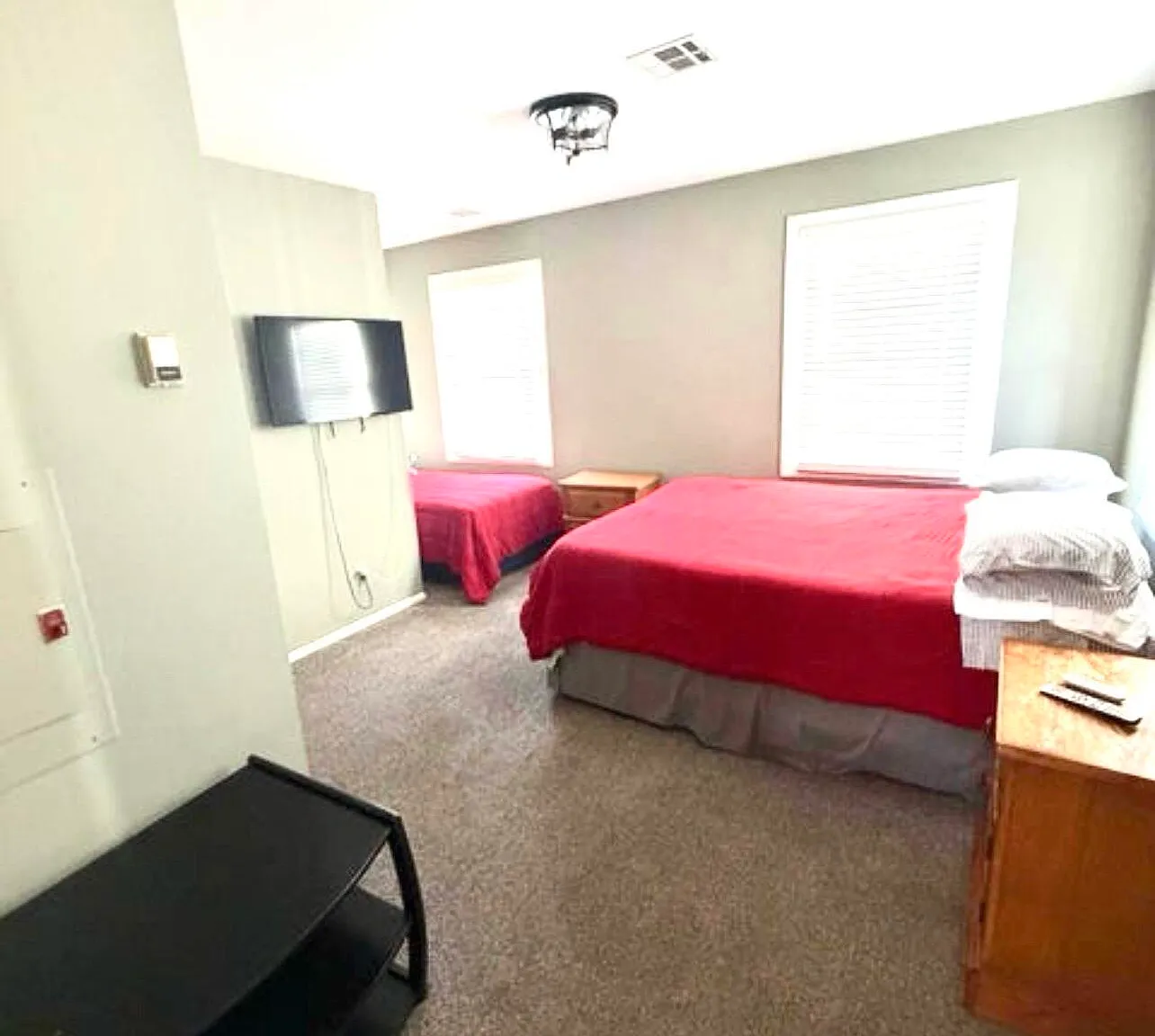 1 bed, $2,000 — Photo 4