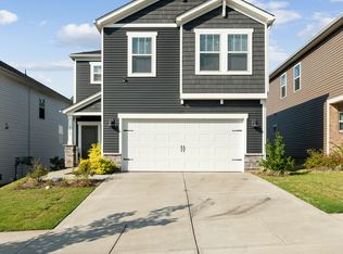 2017 Belterra Dr, Charlotte, NC 28216