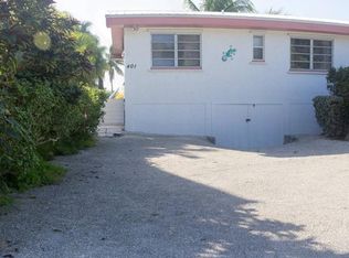 401 8th St, Key Colony Beach, FL 33051