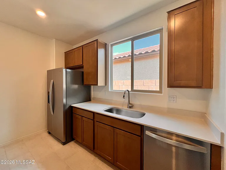 10004 E Lebaron Dr — Photo 10