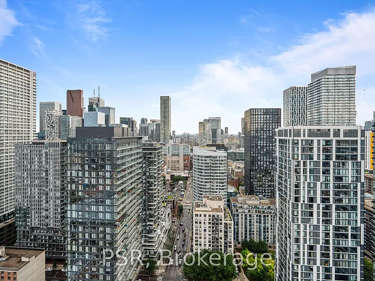 203 Jarvis St #3208 — Photo 9