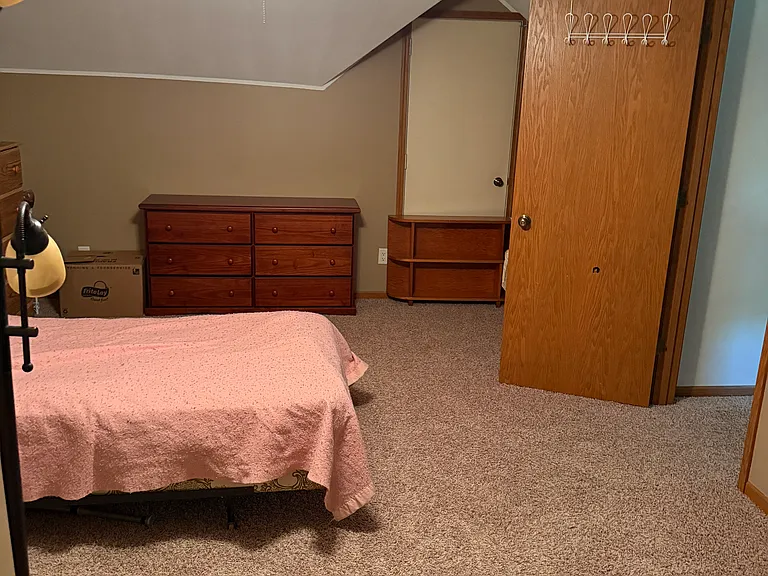840 Goethe St — Photo 11