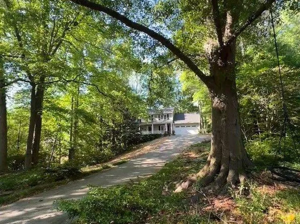 4285 Blackland Way, Marietta, GA 30067
