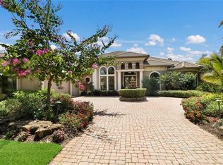 5312 Hunt Club Way, Sarasota, FL 34238