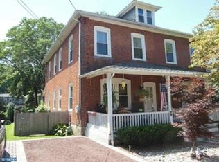 98 Harvey Ave, Doylestown, PA 18901