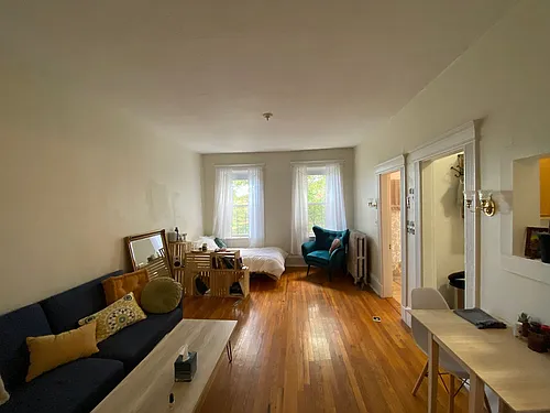 1334 Commonwealth Ave #43 Photo 1