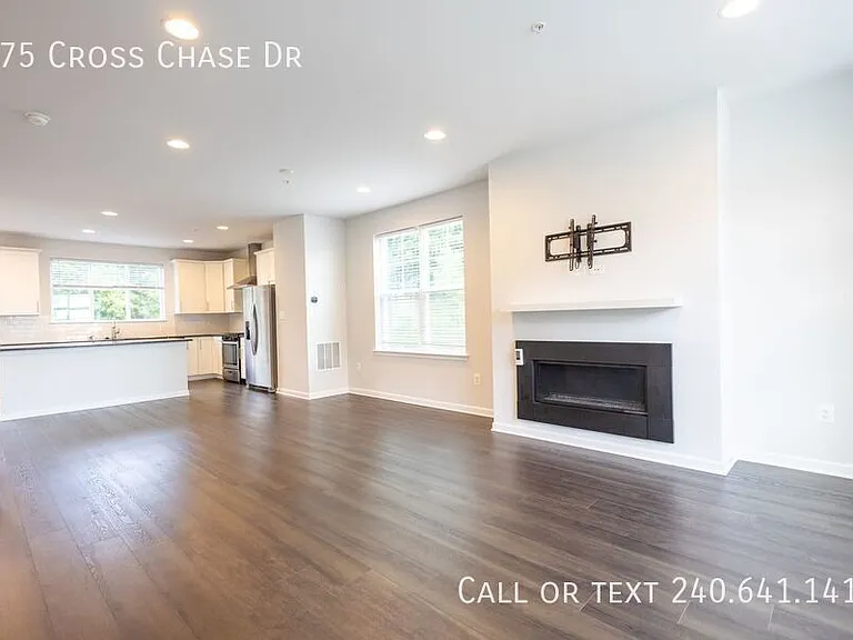 575 Cross Chase Dr — Photo 6