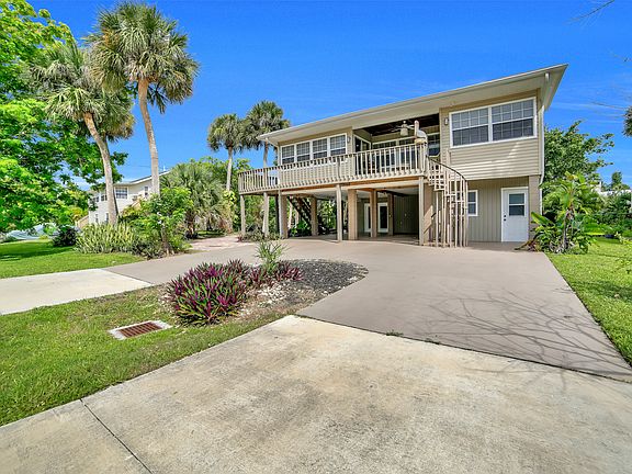 2nd image of 960 San Carlos Ct