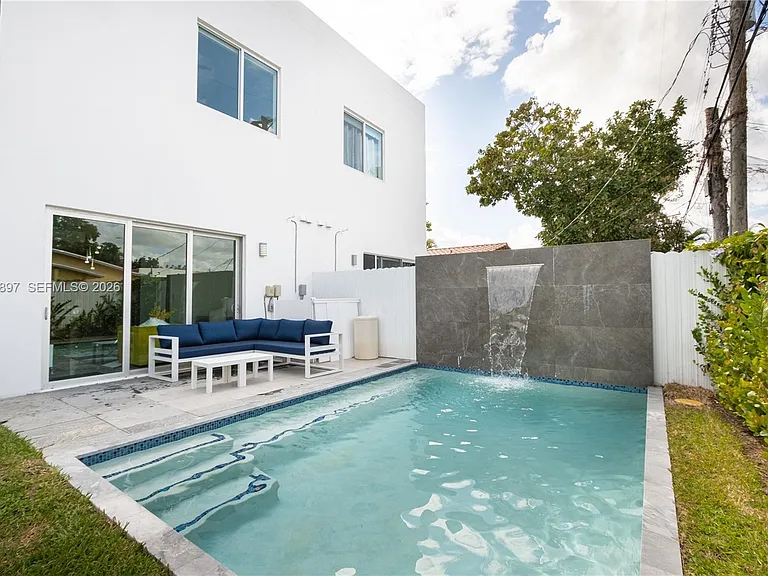 3461 SW 25th St — Photo 23