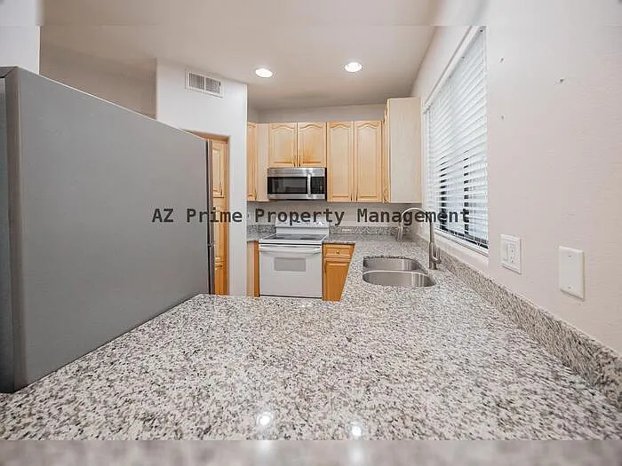 4200 N 82nd St #2012 — Photo 9
