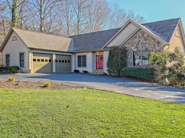 4216 Asheland Overlook, Young Harris, GA 30582