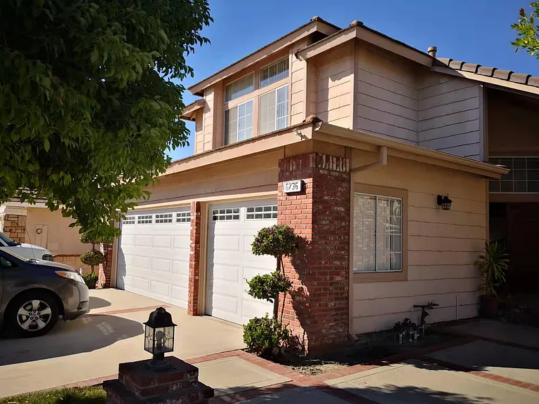 6736 Bartlett St — Photo 1
