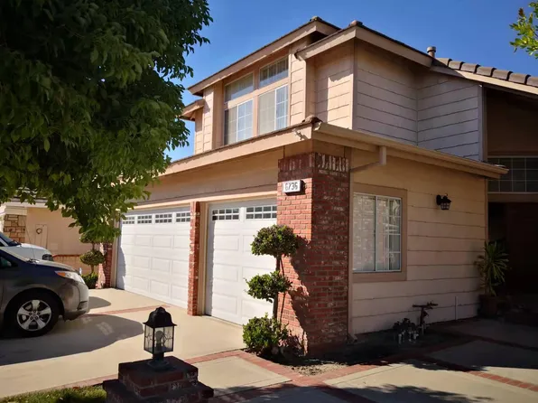 6736 Bartlett St, Chino, CA 91710