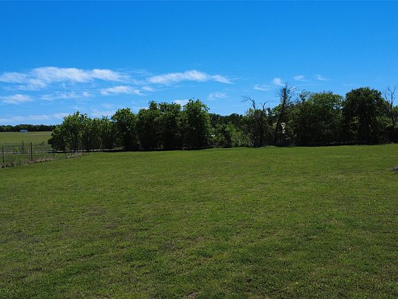 5th image of 405 County Road 121
