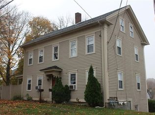 18 Urquhart St, West Warwick, RI 02893