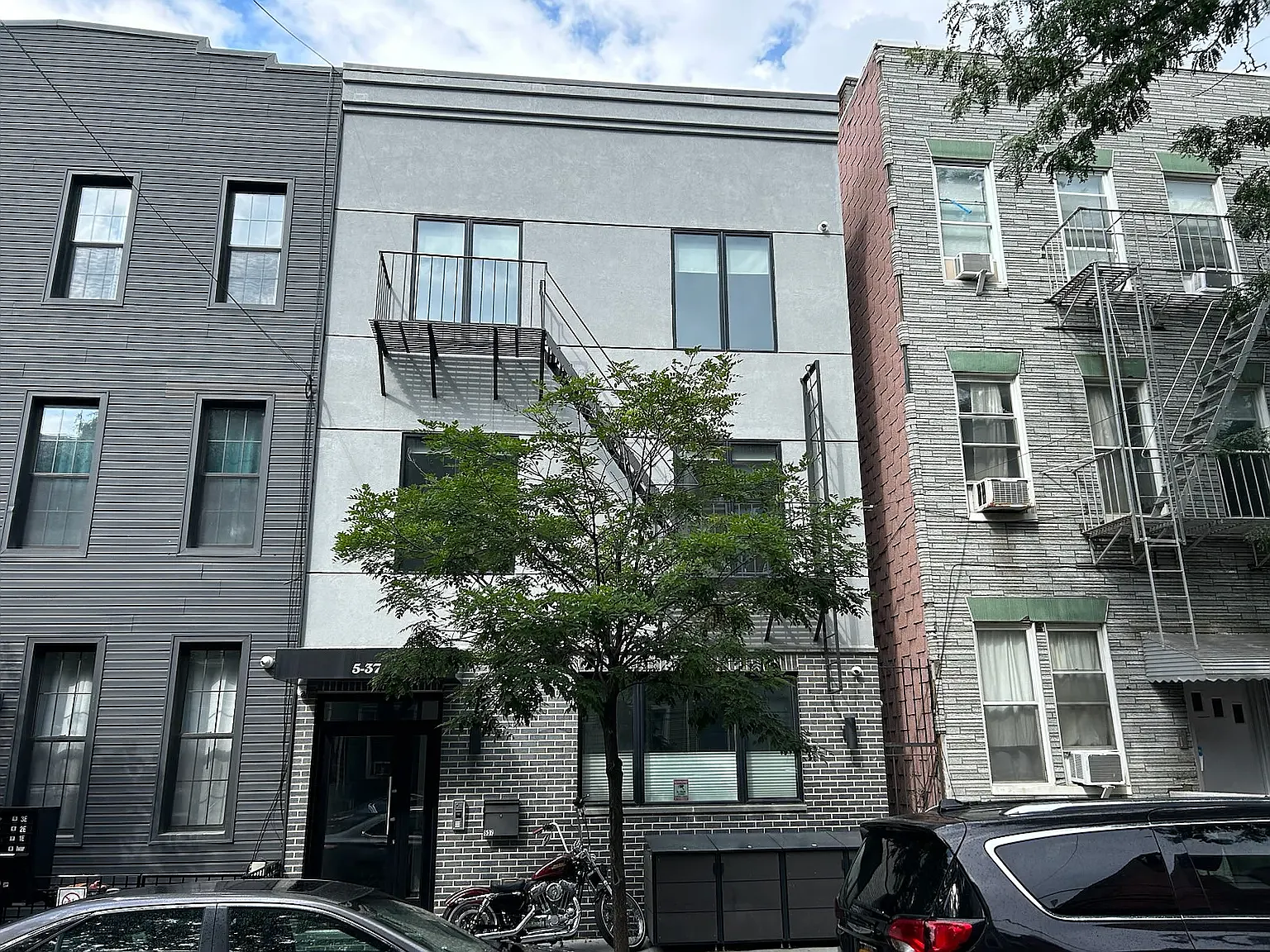 5-37 47th Road — Photo 1