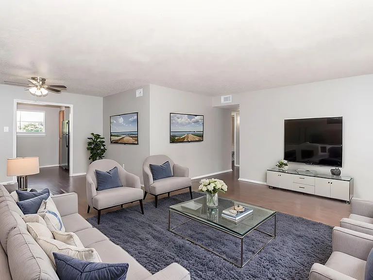 Highland Terrace — Photo 18