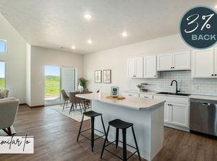 5719 E Marley Pl, Sioux Falls, SD 57108