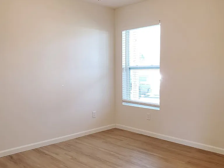 323 Cedar Cove Ln #203 — Photo 19