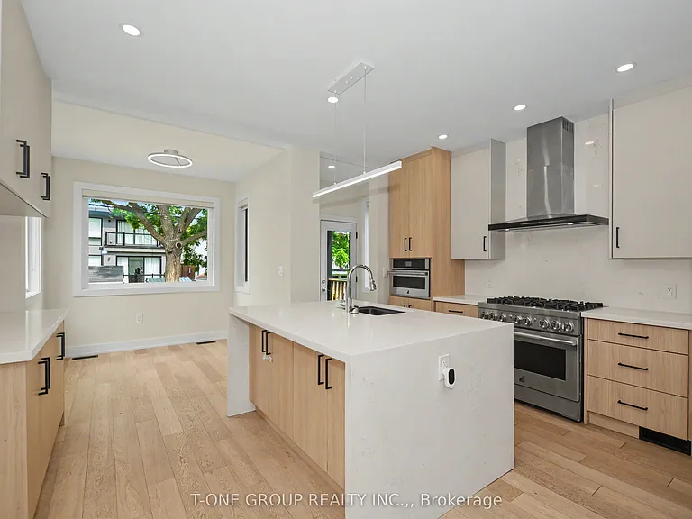 77 Wiley Ave — Photo 8