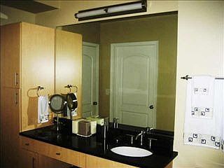 3rd image of 3225 Turtle Creek Blvd APT 636