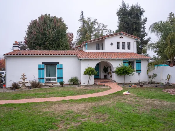 2002 Merced St, Selma, CA 93662