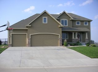 15124 Himebaugh Ave, Omaha, NE 68116