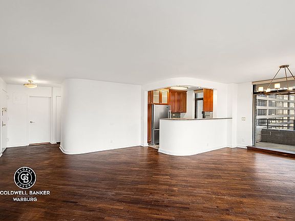 4th image of 400 E 70th St APT 1001
