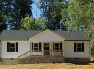 6700 Putnam St, Baxter, TN 38544