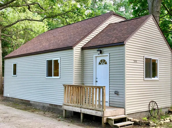 544 West St, Muskegon, MI 49442