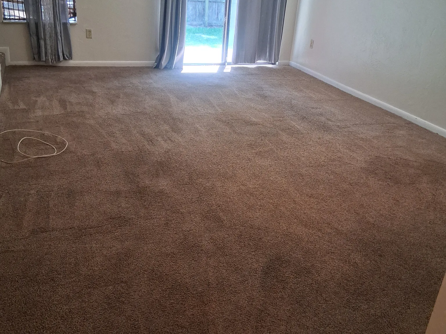 2 bed, 1062 sqft, $1,275 — Photo 2