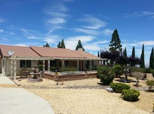 8838 Desert View Dr, Pinon Hills, CA 92372