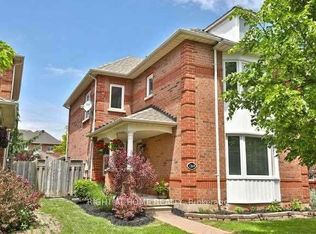 1269 S Brillinger St, Oakville, ON L6M 3T2