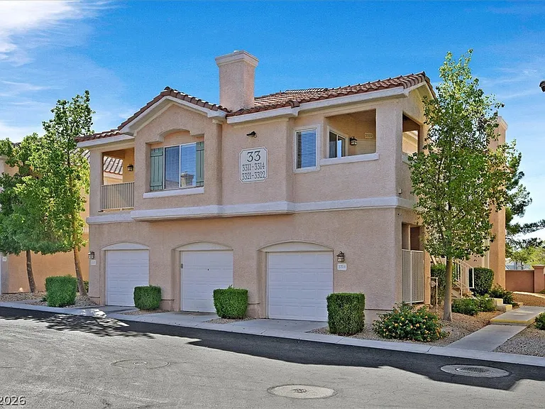 251 S Green Valley Pkwy #3322 — Photo 31