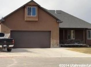 796 Hannah Ln, Naples, UT 84078
