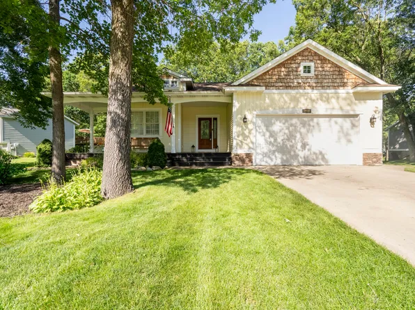 2468 Chippewa Trl, Muskegon, MI 49445