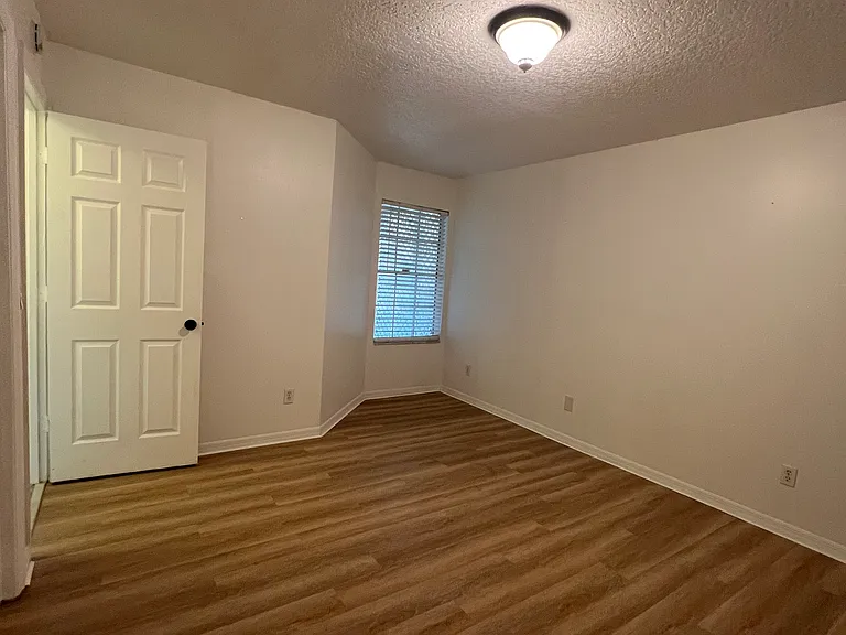 605 Youngstown Pkwy #39 — Photo 21